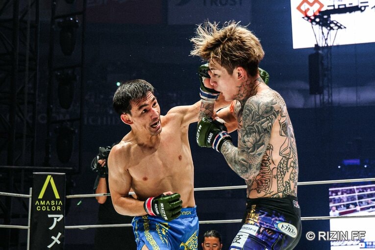『超RIZIN.5』平本蓮vs.カルシャガ・ダウトベック　©RIZIN FF