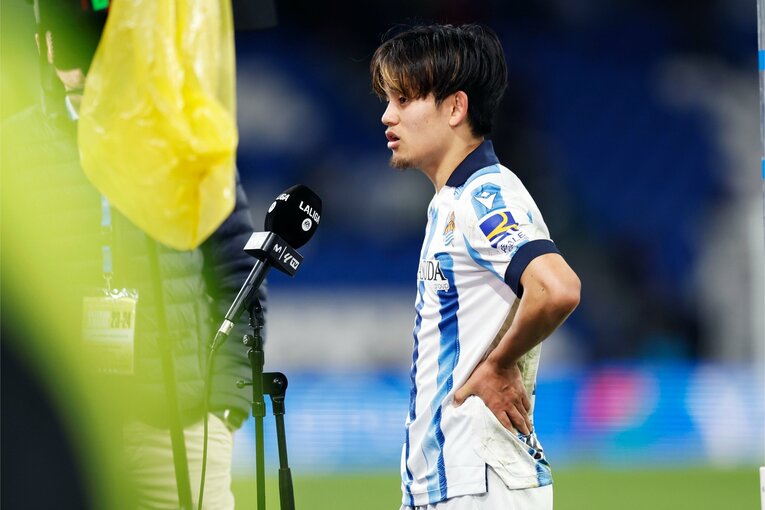 試合後のインタビューでも審判のジャッジへの苦言が出たが、試合中から思うことはあったようだ