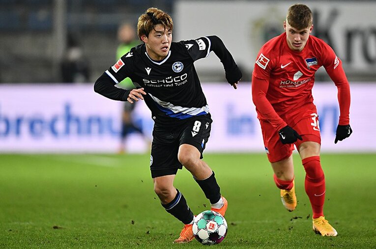 ビーレフェルト時代の堂安　©Getty Images