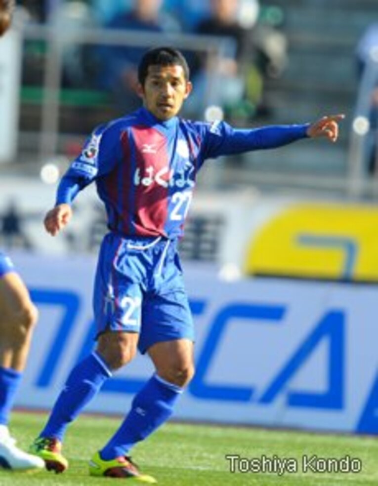 ＜鉄人に訊け＞ 伊東輝悦さん、長く続ける秘訣は何ですか？ ～新天地・甲府でＪ出場試合記録更新中～(3)