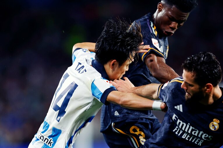 久保建英スペイン語で苦言「残念だよ。CLならあれで笛は…」マドリー戦“再び幻ゴール”とカメラマンが聞いた「マドリーサポのクボ評」(14)