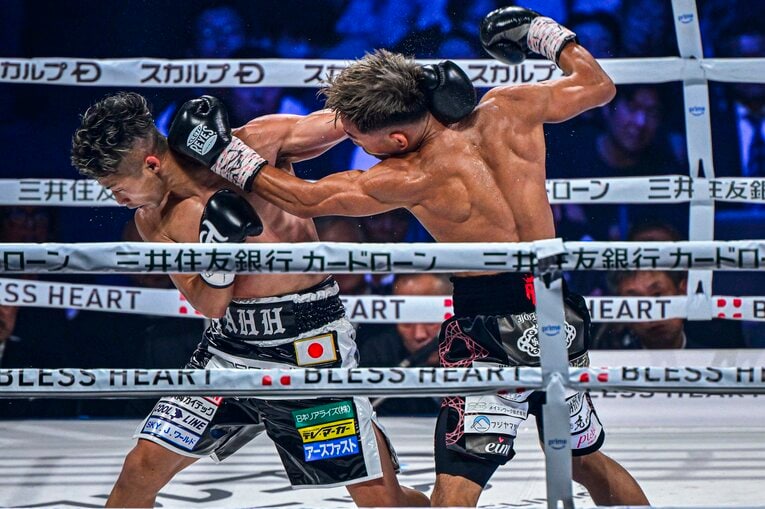 井上拓真vs.堤聖也（WBA世界バンタム級タイトルマッチ）©Takuya Sugiyama