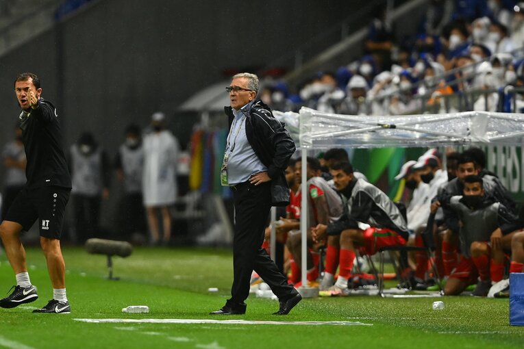 ブランコ・イバンコビッチ監督。オマーンは準備期間に1カ月を使い、徹底して日本の攻略法を分析してきた　©JMPA