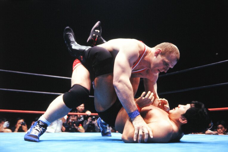 前田の引退試合として行われた、前田日明vsアレキサンダー・カレリン　©AFLO