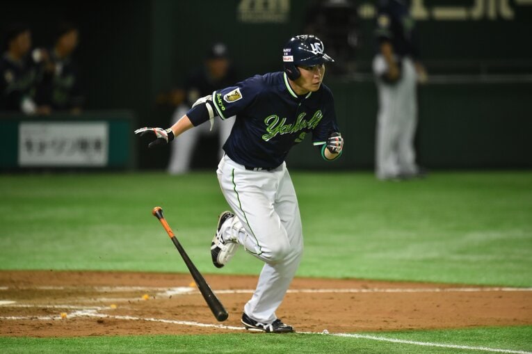 今季で引退を表明した川端慎吾。ヤクルト一筋20年のプロ野球選手人生だった ©BUNGEISHUNJU