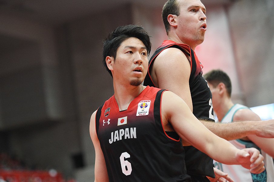 八村、渡邊不在もW杯予選6連勝。比江島慎が豪州で得た逞しさとは。<Number Web> photograph by Itaru Chiba