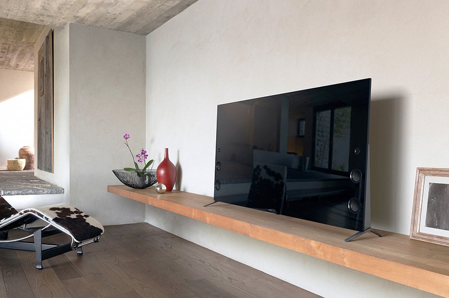 年末年始のスポーツイベントを心ゆくまで楽しむ高性能4Kテレビ。<Number Web> photograph by Sony