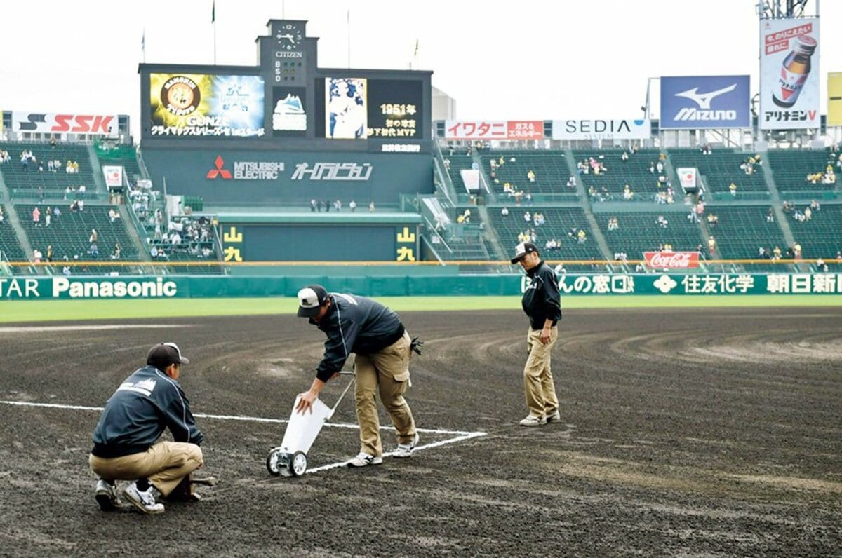 プロ野球でも活躍する「ライン引」の“白い粉”ってどんな成分なの