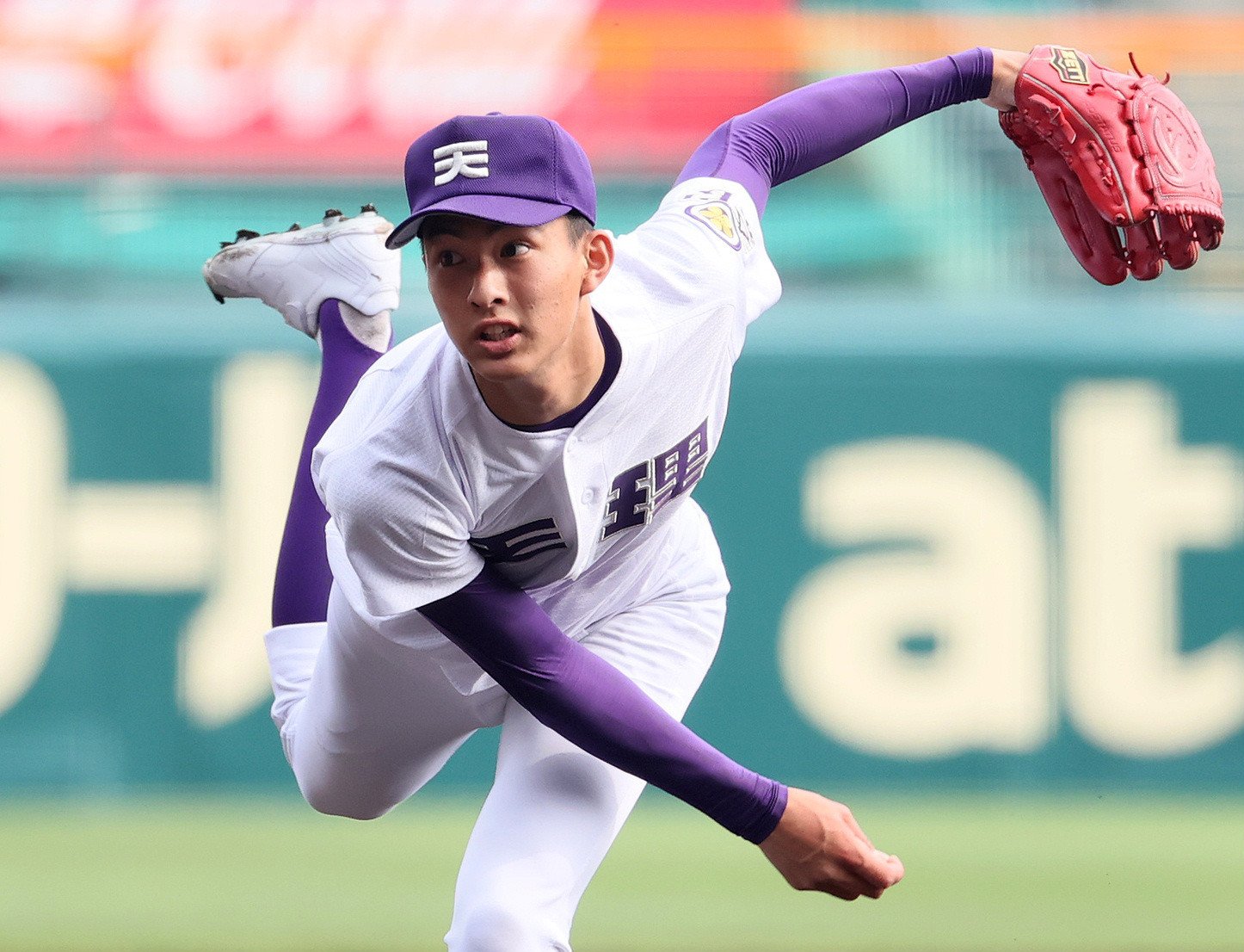 ドラフト候補中間予想・投手編【3位】は達孝太（天理高・193cm87kg・右投右打）　©JIJI PRESS