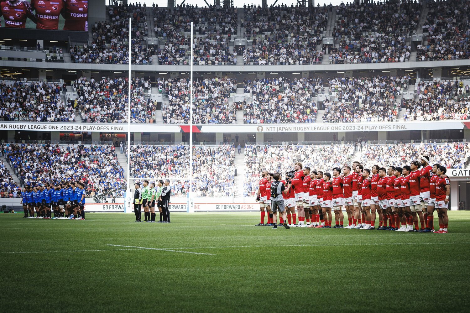 緊張感で包まれた国立競技場　©︎Kiichi Matsumoto