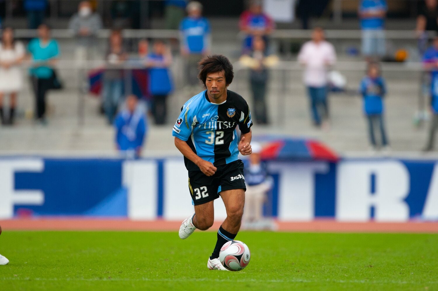 サテライトリーグでプレーする現役時代の吉田勇樹コーチ（2008年）　©KAWASAKI FRONTALE