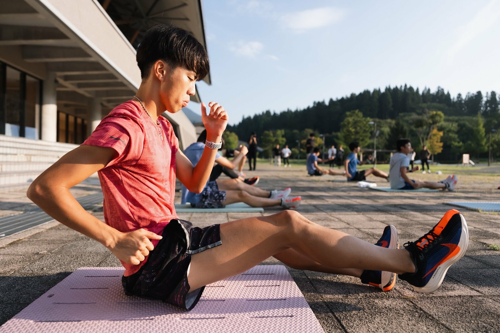 補強トレーニングに励む石田　photograph by NIKE