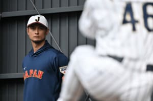 「巨人・大勢（26歳）が思わず笑顔に…」20代ピッチャーに“新ダルビッシュ塾”が人気な理由「“一人一人違う”アドバイス」日本ハム北山が証言