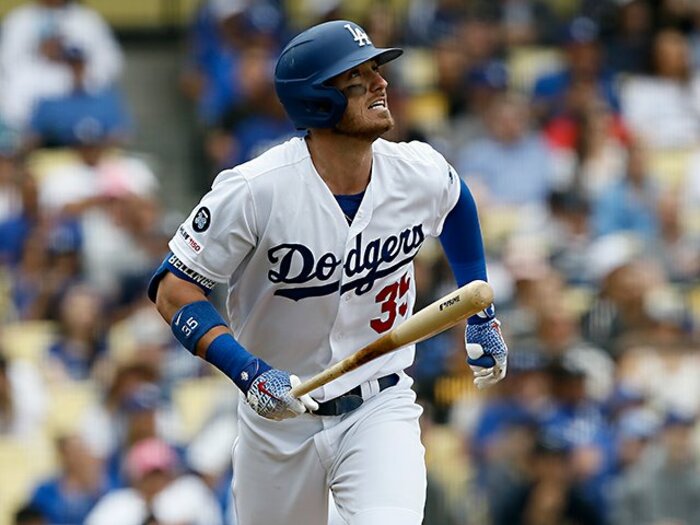 ベリンジャーとイエリッチ。MLBの歴史に残る打撃レースに？＜Number Web＞ photograph by AFLO