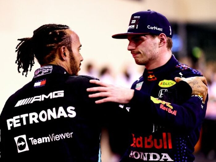 《アブダビGP徹底検証》フェルスタッペンの逆転劇を生んだレースディレクションの正当性…セーフティーカー本来の役割とは？＜Number Web＞ photograph by Getty Images