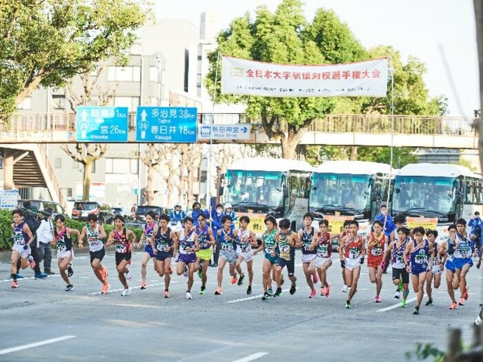 箱根駅伝を制するのは? “4強” 駒澤、東海、青学、明治「優勝へのそれぞれの条件」<Number Web> photograph by Yuki Suenaga
