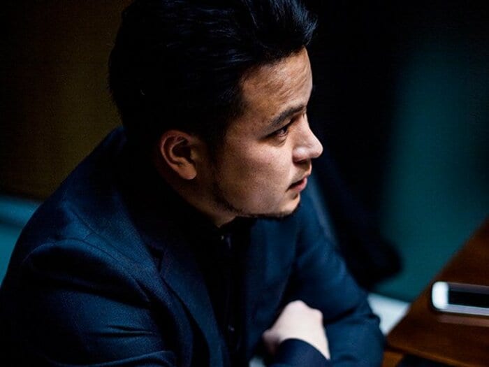 本田の兄・弘幸氏はなぜ代理人に?「圭佑が“脇役”くらいでないと」<Number Web> photograph by Atsushi Kondo