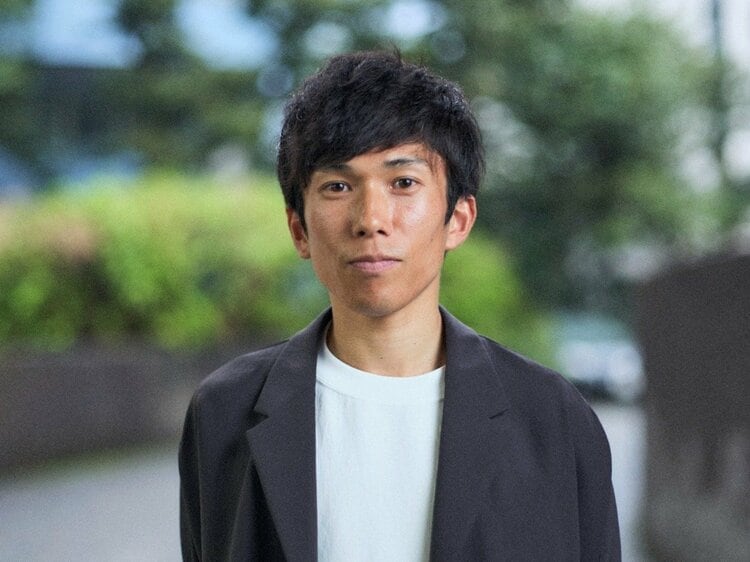 沿道で日本の小旗を振って」マラソン鈴木健吾が語る妻・一山麻緒のパリ