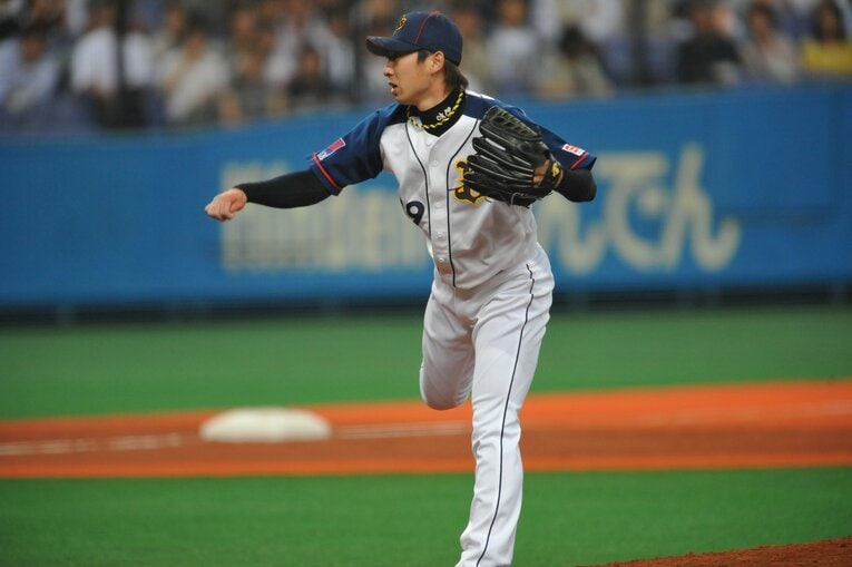 オリックス時代の金子　©Sports Graphic Number