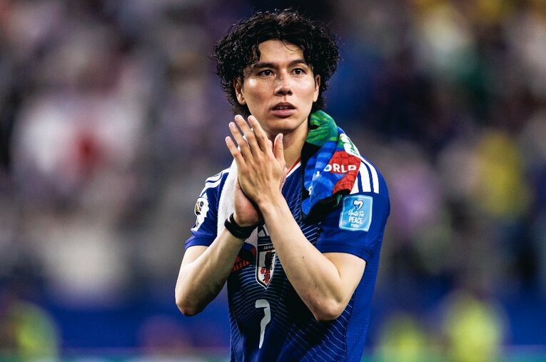 チュニジア戦、スウェーデン戦でスタメン出場を果たし存在感を見せた田中碧 ／ photograph by Kiichi Matsumoto／JMPA