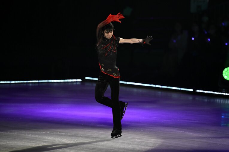 「1番、羽生結弦さん」“企画もプロデュースも出演も”羽生結弦…記者が驚いたプロ初のアイスショーの中身「まさか90分を1人で…」(11)