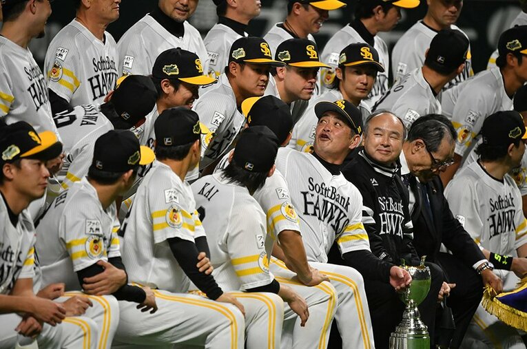 1965年から9連覇した巨人以来2球団目となる日本シリーズ4連覇を達成した工藤公康監督 ／ photograph by Hideki Sugiyama