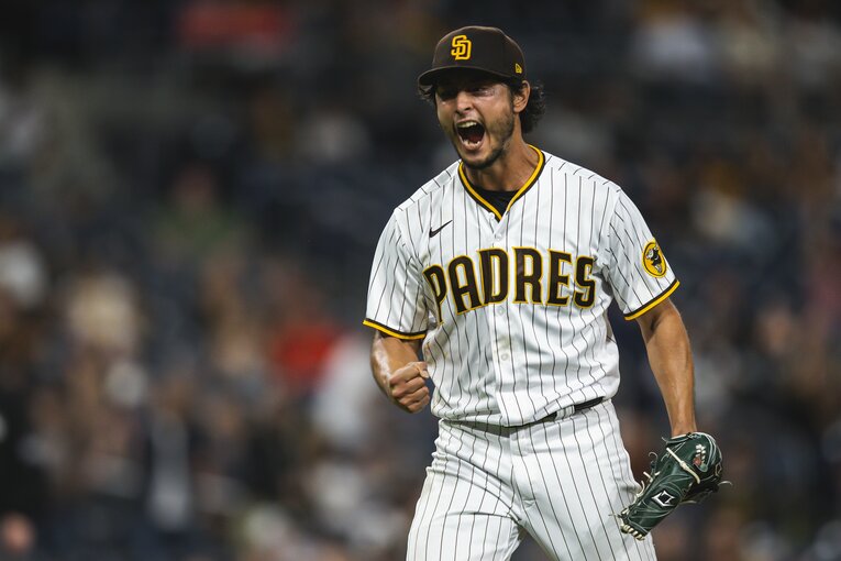 雄叫びを上げたダルビッシュ　©︎Getty Images