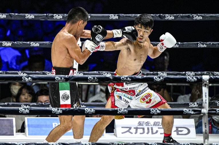 中谷潤人vs.アルヒ・コルテス　©︎Takuya Sugiyama