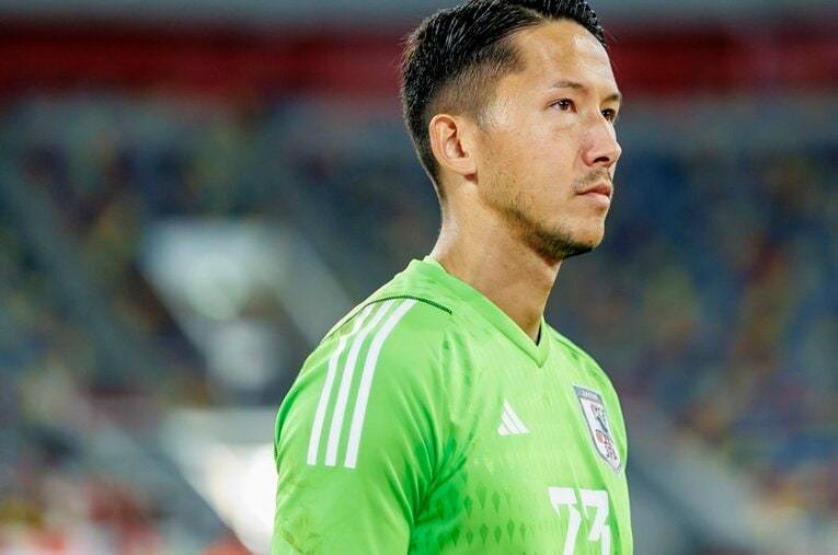 エクアドル戦でのシュミット・ダニエル。自身にとって初となるW杯出場に向けて、ベルギーの地で研鑽に励んでいる ／ photograph by Kiichi Matsumoto