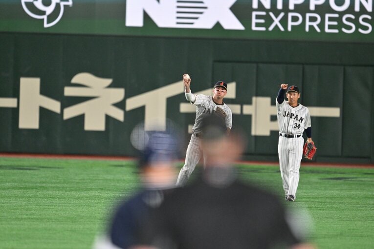 WBC韓国戦「魂のダイビングキャッチ」（5／6）©︎Naoya Sanuki