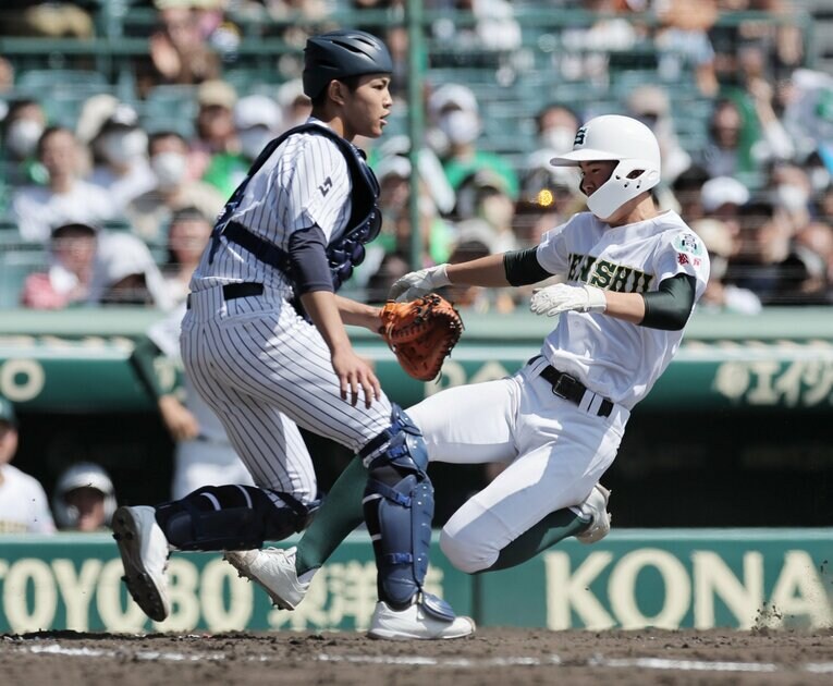 ドラフト目玉ベスト3 捕手編【3】常葉大菊川高・鈴木叶（181cm77kg・右投右打） ©ASAHI SHIMBUN