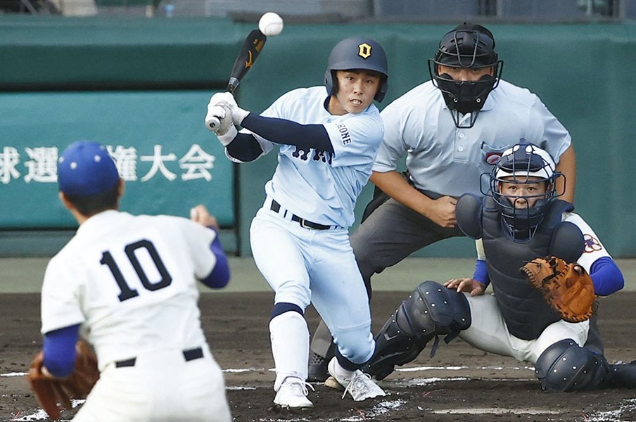 大阪桐蔭 盛岡大付を撃破 近江 163cmの16番 の覚醒と重要任務とは 1ケタ背番号を 剥奪 継投時に交代させられても 高校野球 Number Web ナンバー