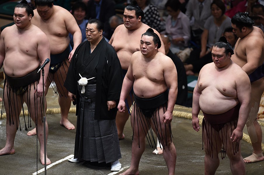 “孤独”をまとった昭和の大横綱。北の湖は大鵬を「オヤジ」と呼んだ。<Number Web> photograph by Naoya Sanuki