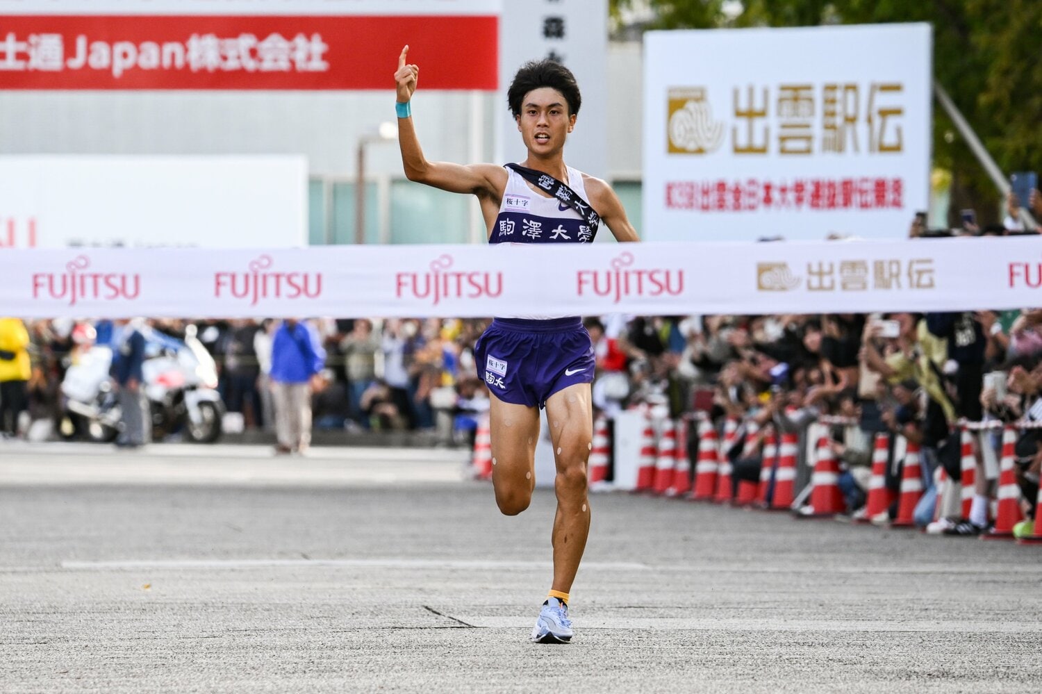 今季の駒大駅伝部で主将を務める鈴木芽吹は高校時代の同期でライバルにあたる　©Yuki Suenaga