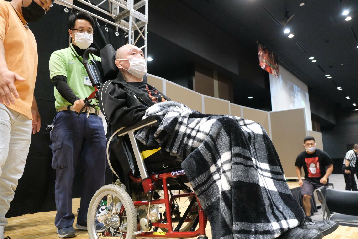 5月6日、『押忍PREMIUM』のオープニングに登場した大谷　©Norihiro Hashimoto