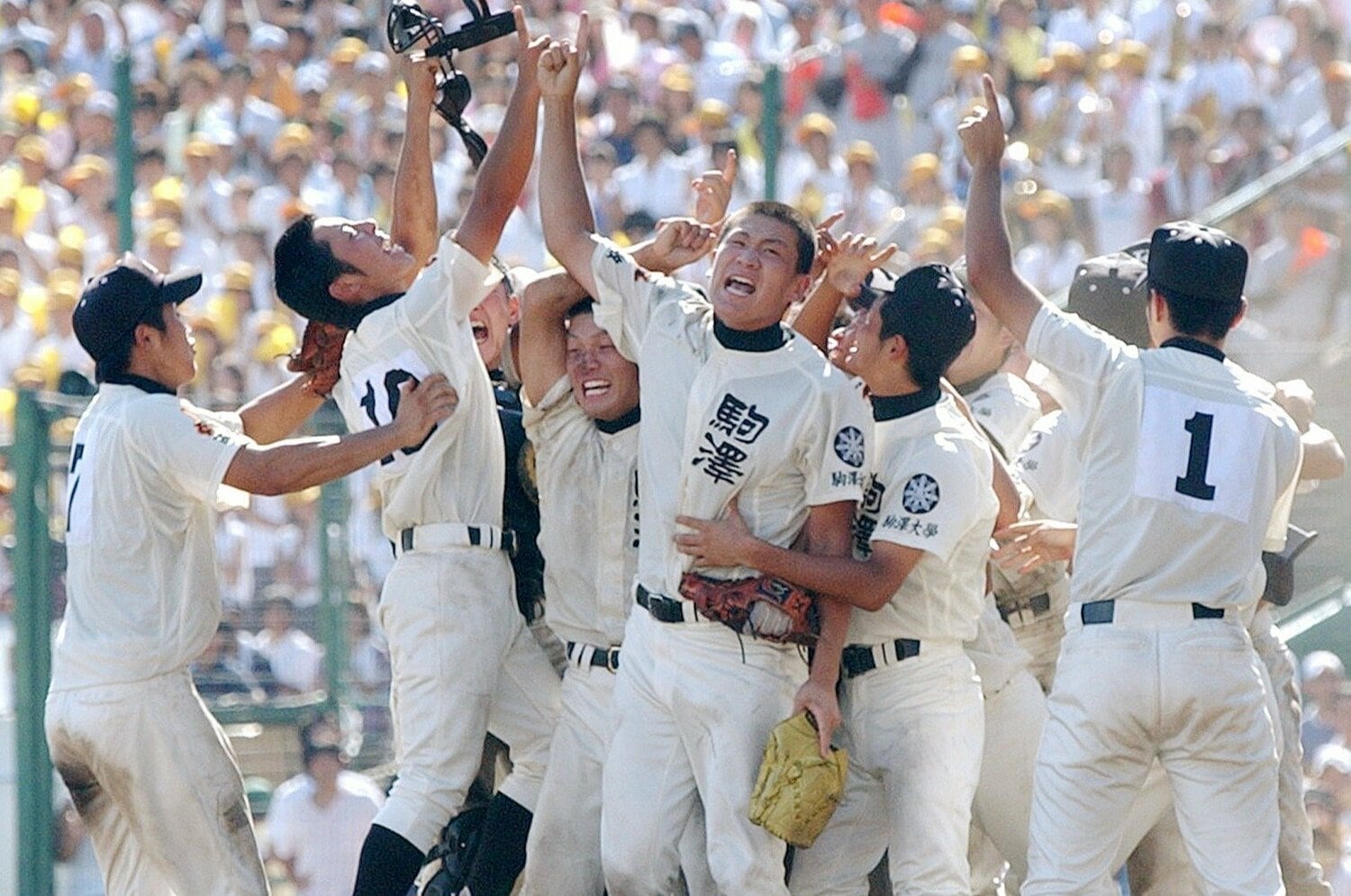 「もう勝てねえのかな…」高校野球から“消えた名将”がポツリ　あの甲子園“奇跡の2連覇”監督は今…記者が見た「8連敗、2部降格…大学野球で苦しむ姿」＜Number Web＞ photograph by JIJI PRESS