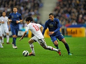 フランス戦前には「中盤では日本が強みを出せるはず」と語っていたのだが……。
