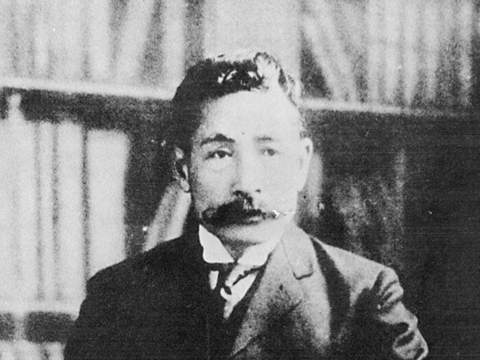 日本人初の“卓球プレーヤー”は「夏目漱石」？ 120年前、ロンドンで“18歳女学生と遊戯”の真相＜Number Web＞ photograph by Bungeishunju