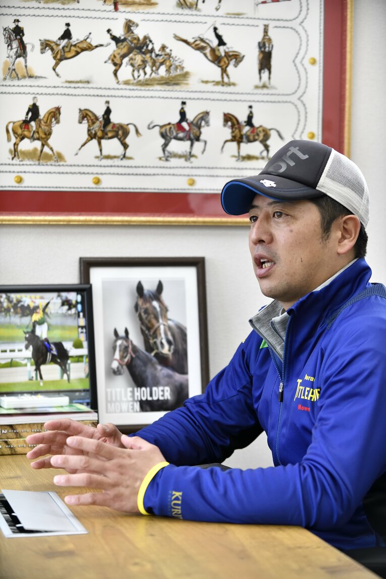 栗田徹調教師　©Takashi Shimizu