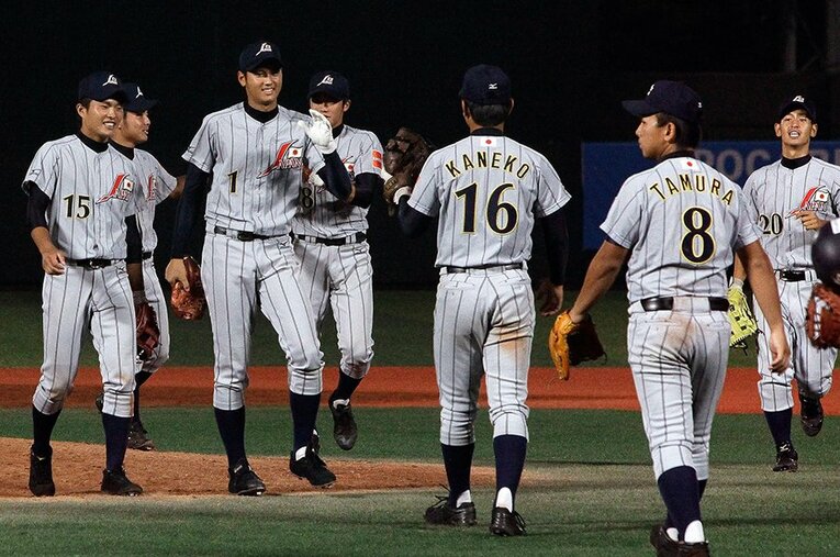 18歳以下日本代表としてともに戦った頃の大谷翔平。水本弦（右端）が知る素顔とは ／ photograph by Chung Sung-Jun/Getty Images