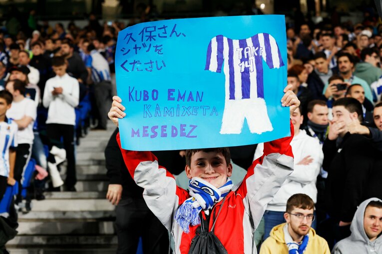 バルサを苦しめた久保建英にチャビ監督「素晴らしい」、だが結末は悲劇…撮影前「タケが2点取って勝つ」地元バル店長の愛に沁みる重責(4)