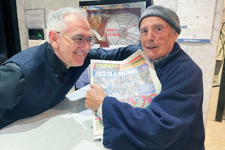 久保建英PK獲得＋シルバに絶妙アシストもドローに落胆　だが翌朝「クボ表紙の新聞」を持った地元のおじさんが…カメラマンは見た(73)