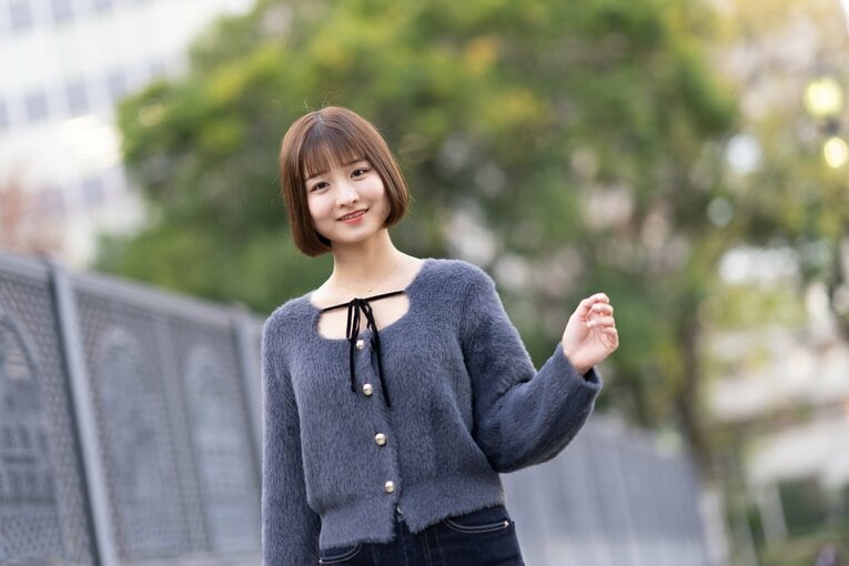 現役のビール売り子としても活動中のグラビアアイドル・倉沢しえりさん【スワイプするとそのほかの写真もご覧になれます】　©Shiro Miyake