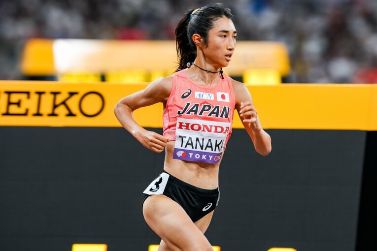 東京世界陸上女子5000m予選での田中希実と山本有真　©Nanae Suzuki