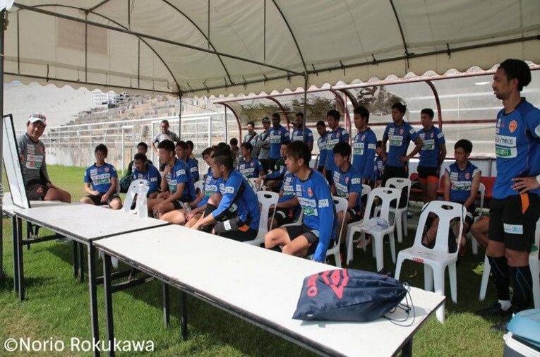 若き才能が伸びる霜田メソッドとは。レノファ山口のキャンプ潜入・後編。(5)