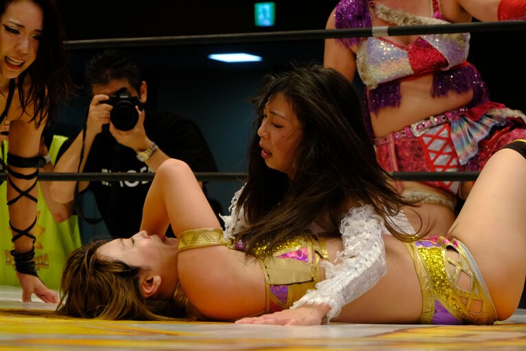 高校3年生の女子プロレスラー・心希（しんの）【スワイプするとそのほかの写真もご覧になれます】©Norihiro Hashimoto