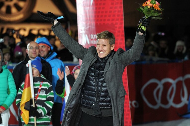 スキーW杯の表彰式にも登場するなど、シュバインシュタイガーは長らくスキーにも親しんでいる ／ photograph by Getty Images