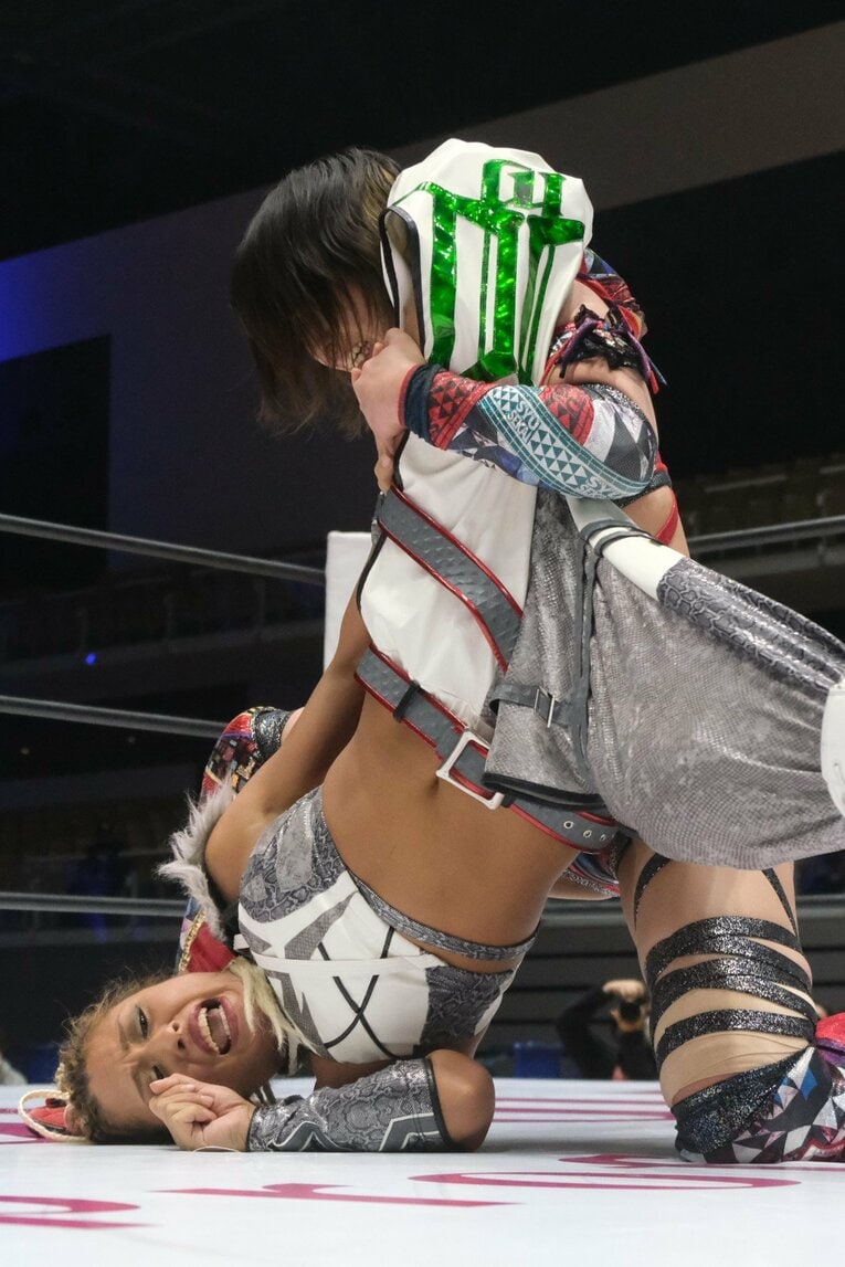 朱里とジュリア、“赤いベルト”戦を前にタッグ解散…スターダムを大きく変える「容赦なし」の対決とドンナ・デル・モンド結成秘話(44)