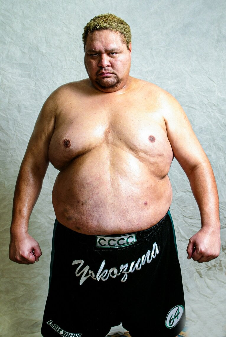 気迫に満ちた曙のスタジオ写真　©Susumu Nagao