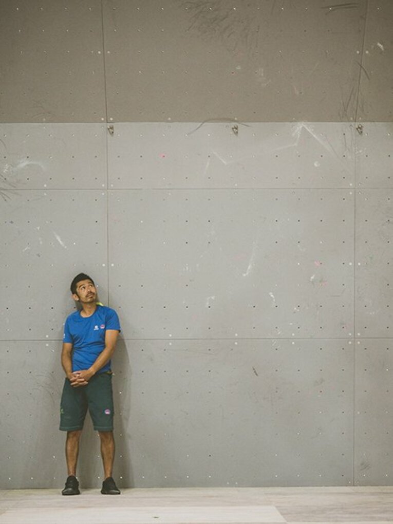 クライミングのルートを作る人。東京五輪“代表”岡野寛が語る奥深さ。(6) ／ photograph by Hiroshi Okano